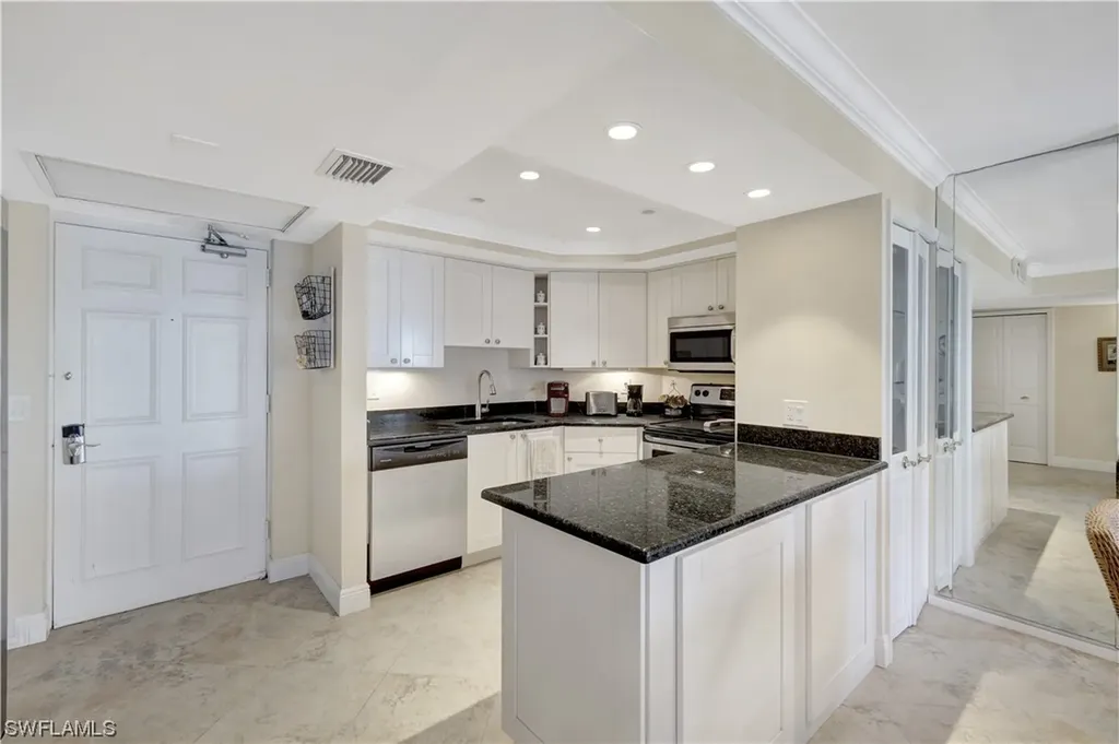 1 Bluebill Avenue Naples FL 34108