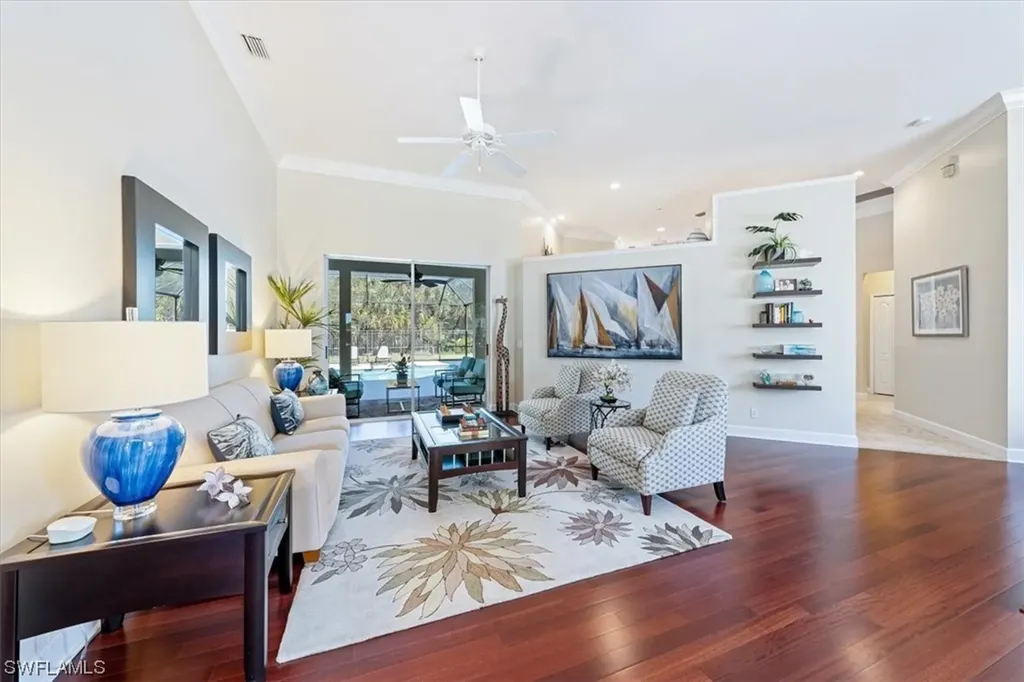 2121 Imperial Circle Naples FL 34110