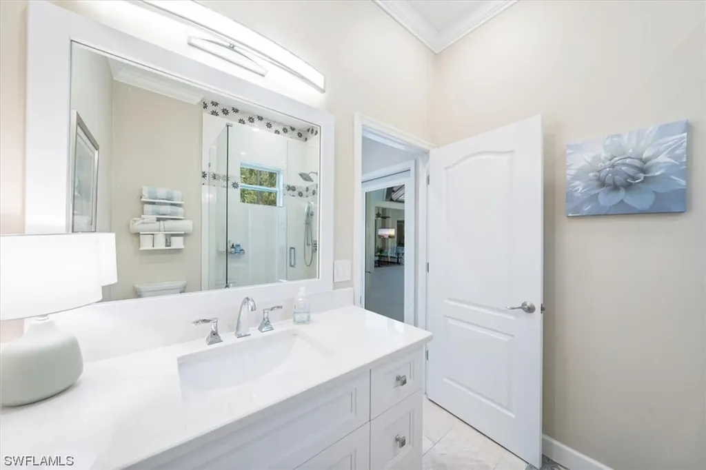 2121 Imperial Circle Naples FL 34110