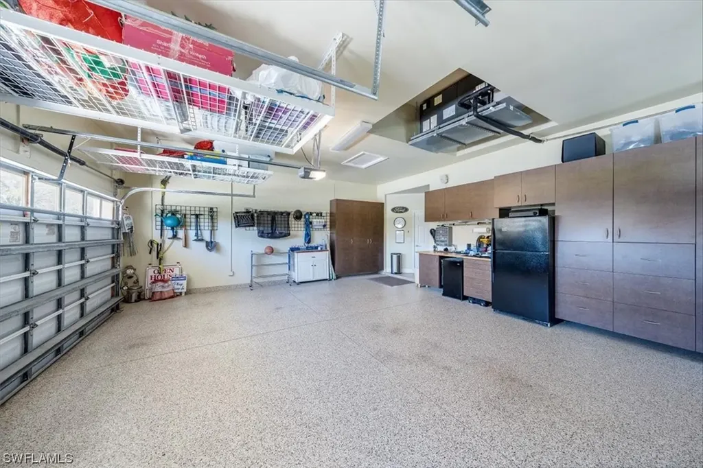 2121 Imperial Circle Naples FL 34110