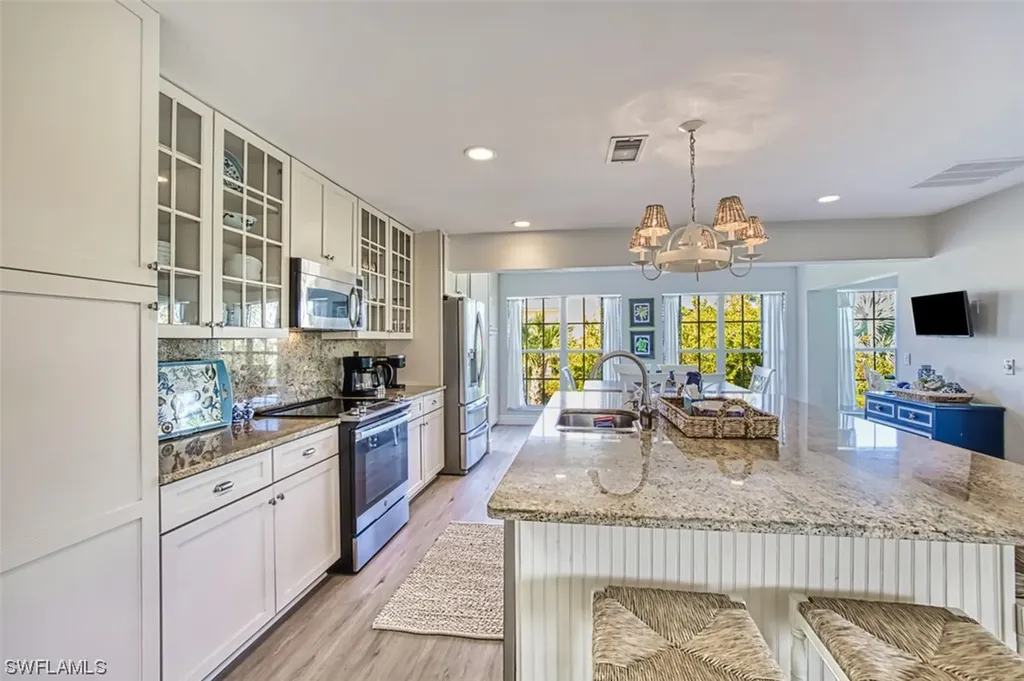 235 Daniel Drive Sanibel FL 33957