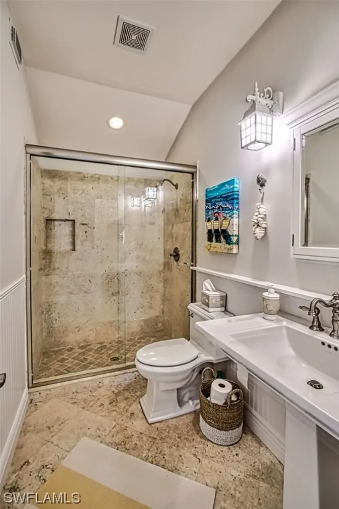 235 Daniel Drive Sanibel FL 33957