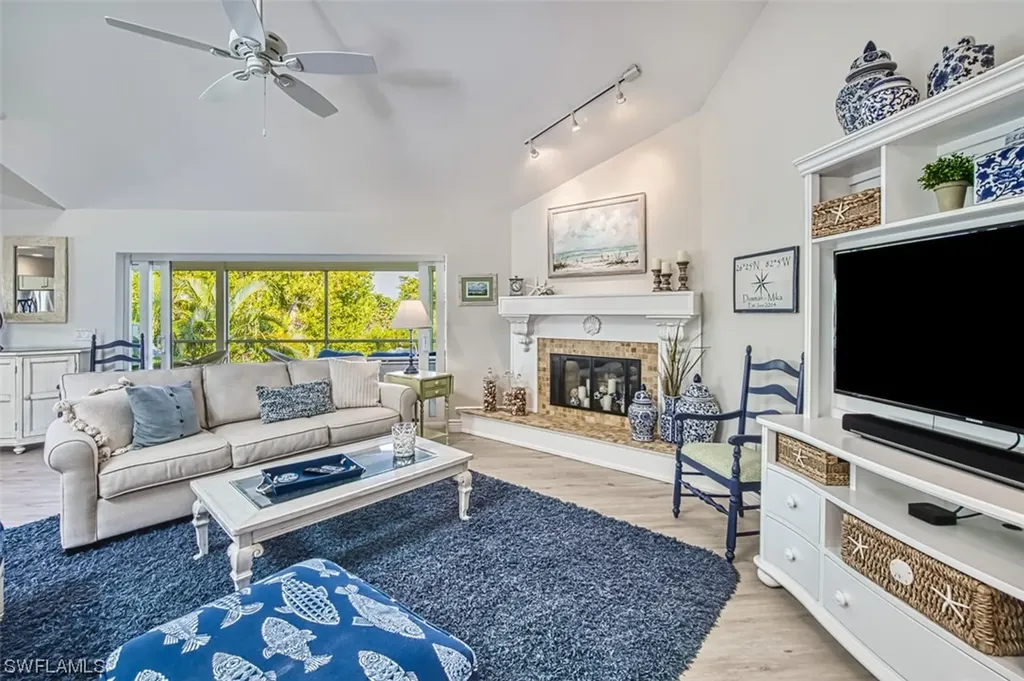 235 Daniel Drive Sanibel FL 33957
