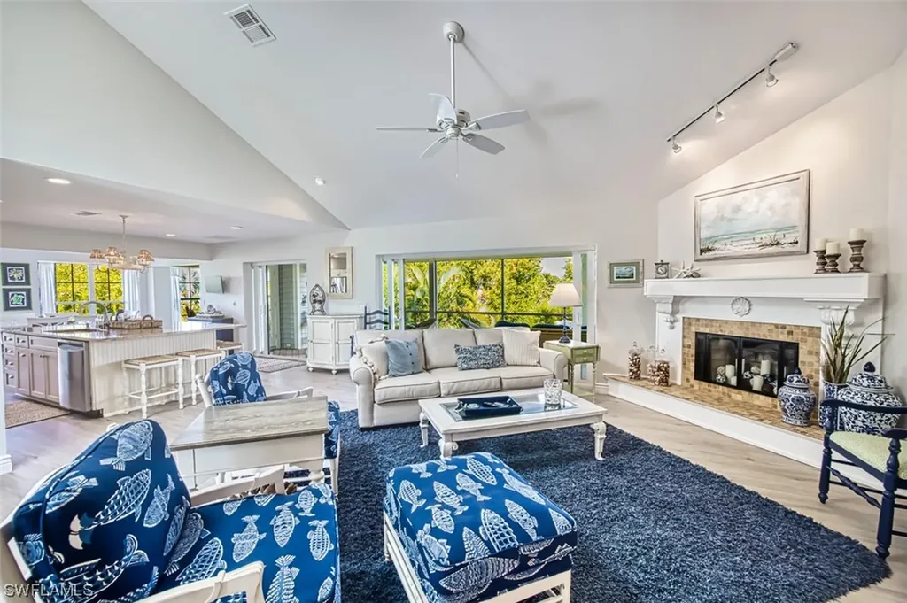 235 Daniel Drive Sanibel FL 33957