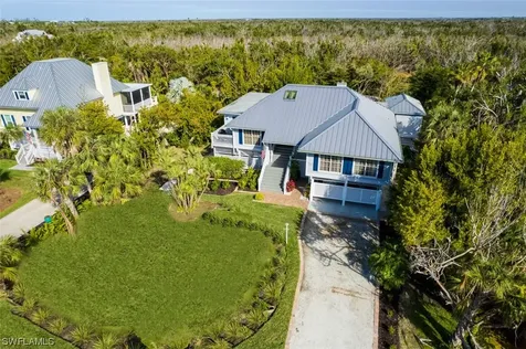 235 Daniel Drive Sanibel FL 33957