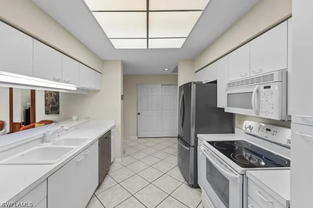 6573 Marissa Loop Naples FL 34108