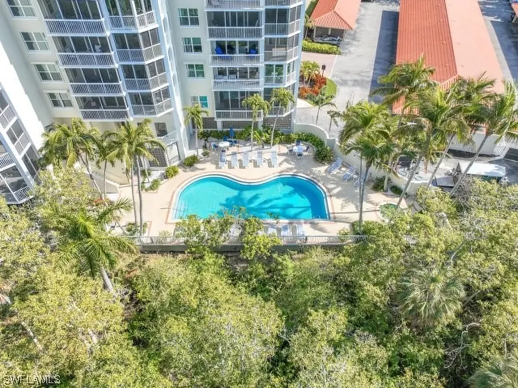 6573 Marissa Loop Naples FL 34108