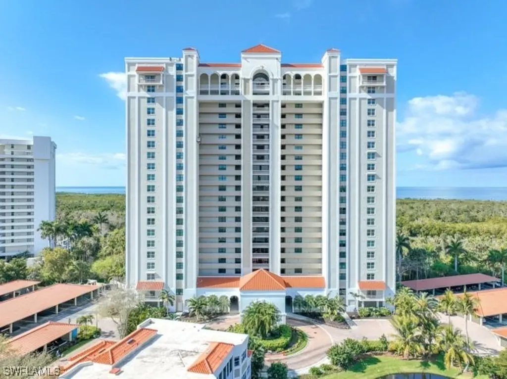 6573 Marissa Loop Naples FL 34108