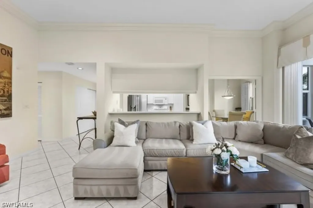6573 Marissa Loop Naples FL 34108