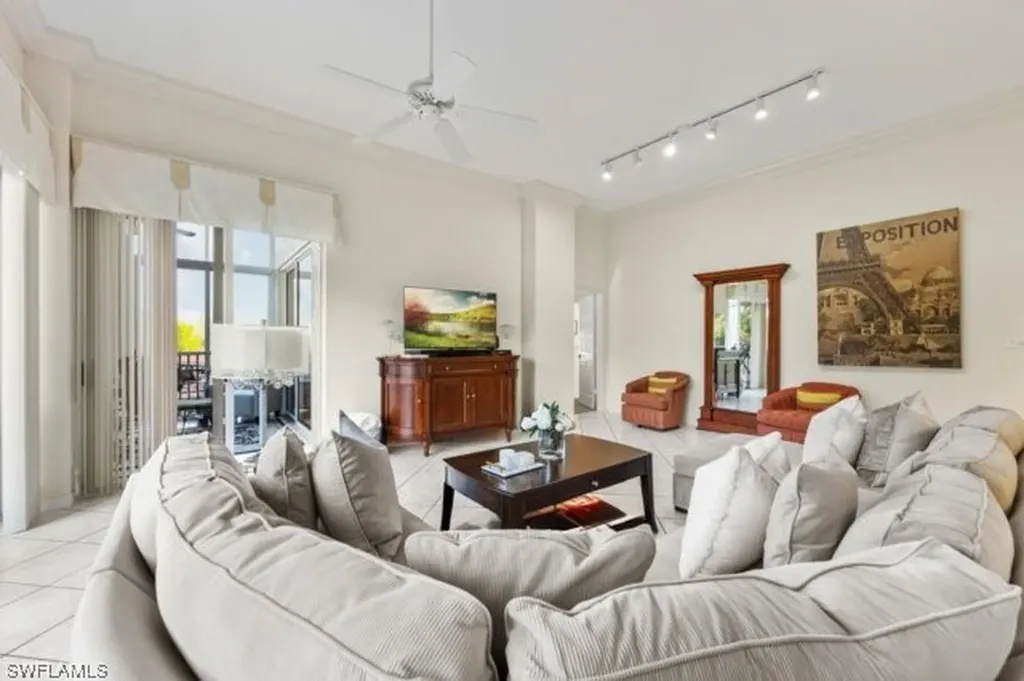 6573 Marissa Loop Naples FL 34108