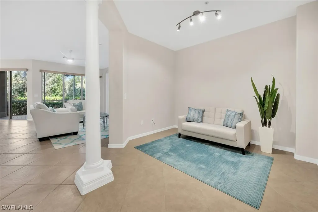 12850 Carrington Circle Naples FL 34105
