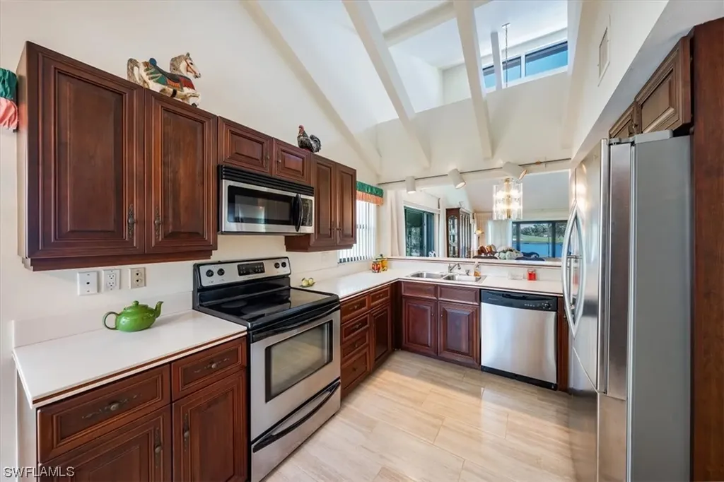 13272 Wedgefield Drive Naples FL 34110