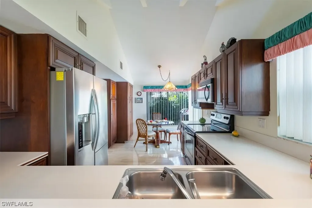 13272 Wedgefield Drive Naples FL 34110