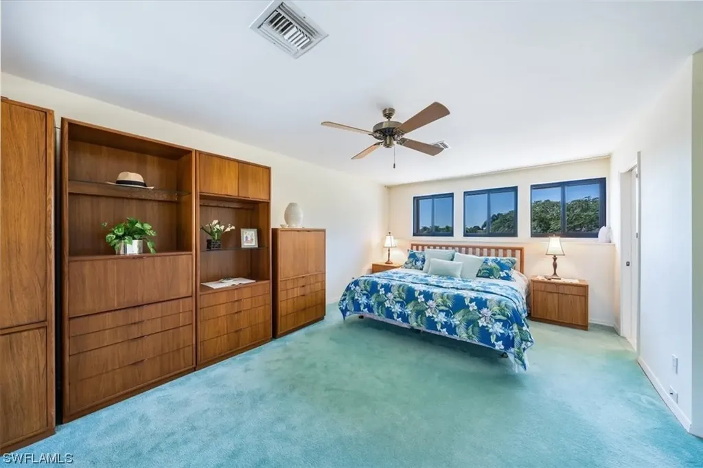 13272 Wedgefield Drive Naples FL 34110