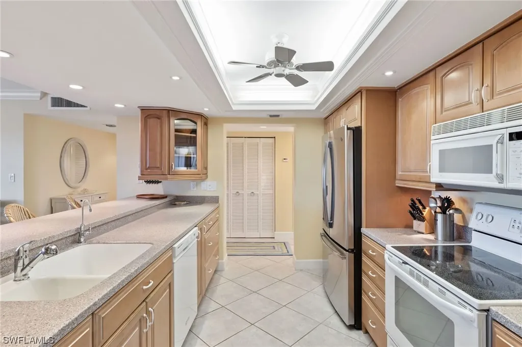 1605 Middle Gulf Drive Sanibel FL 33957