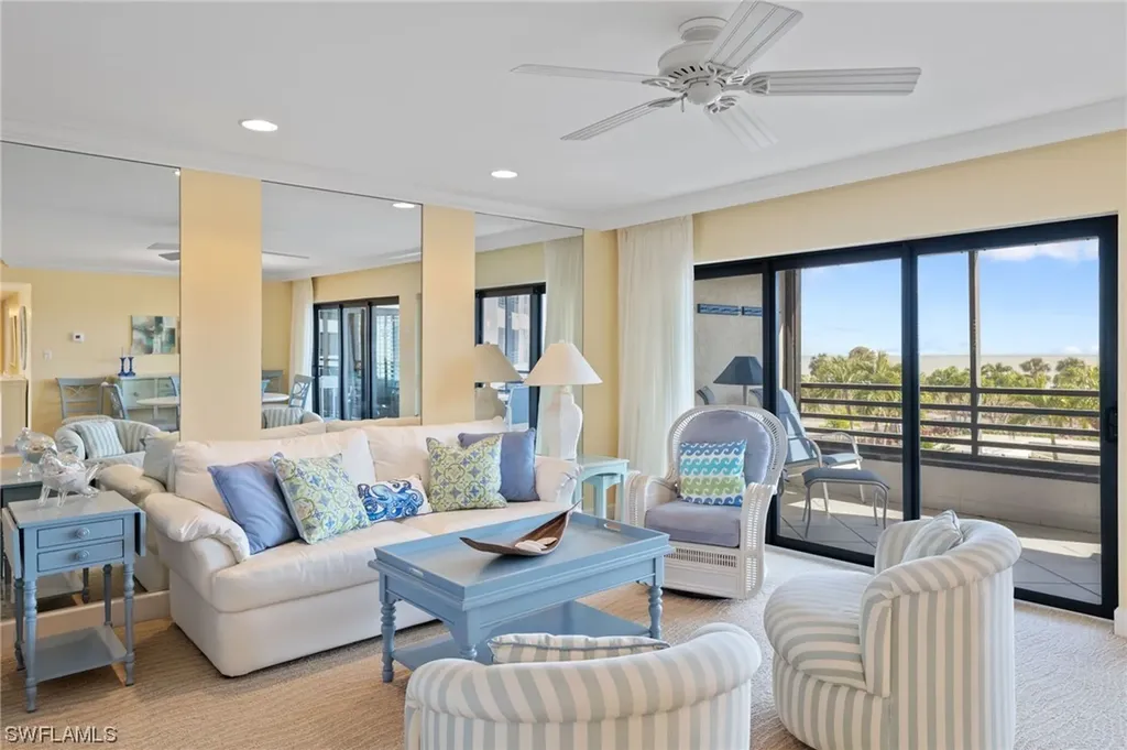 1605 Middle Gulf Drive Sanibel FL 33957