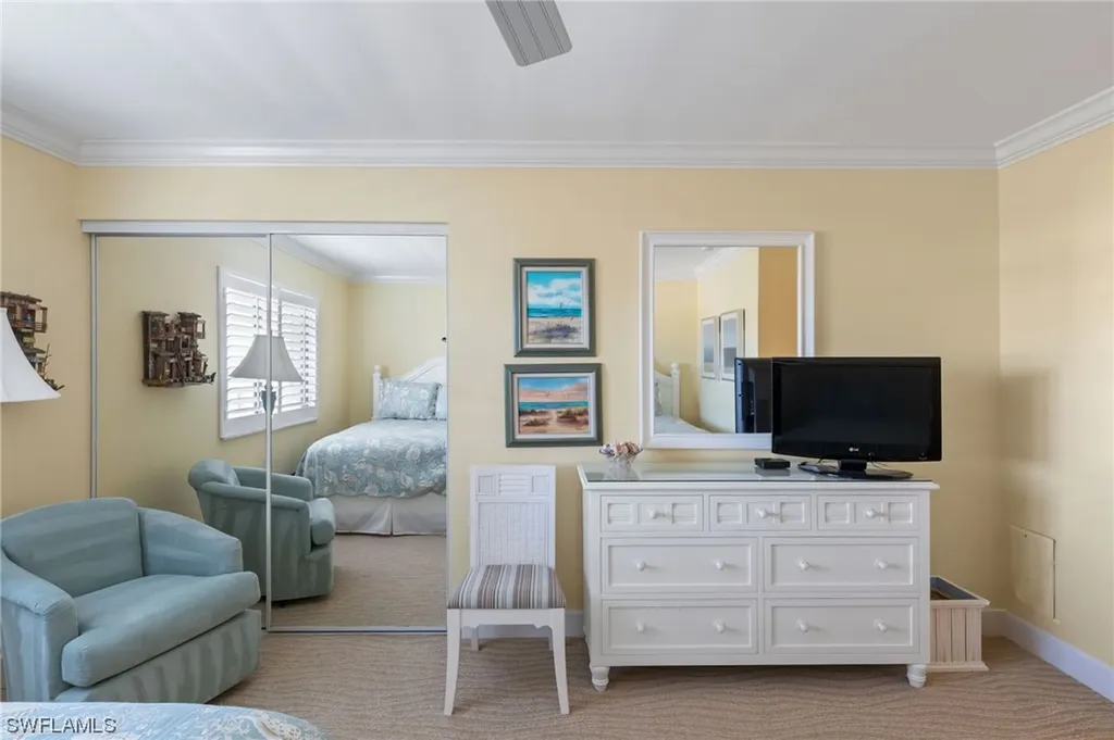 1605 Middle Gulf Drive Sanibel FL 33957