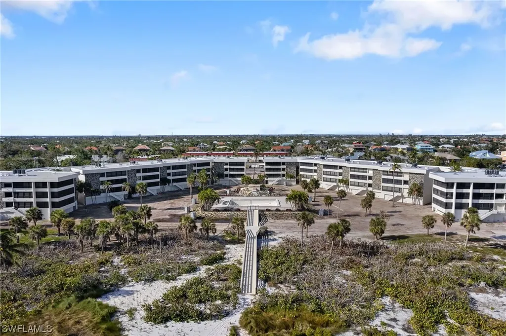 1605 Middle Gulf Drive Sanibel FL 33957