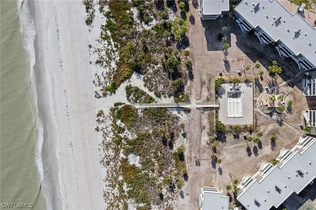 1605 Middle Gulf Drive Sanibel FL 33957