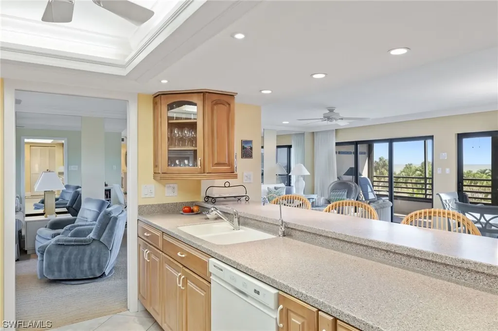 1605 Middle Gulf Drive Sanibel FL 33957