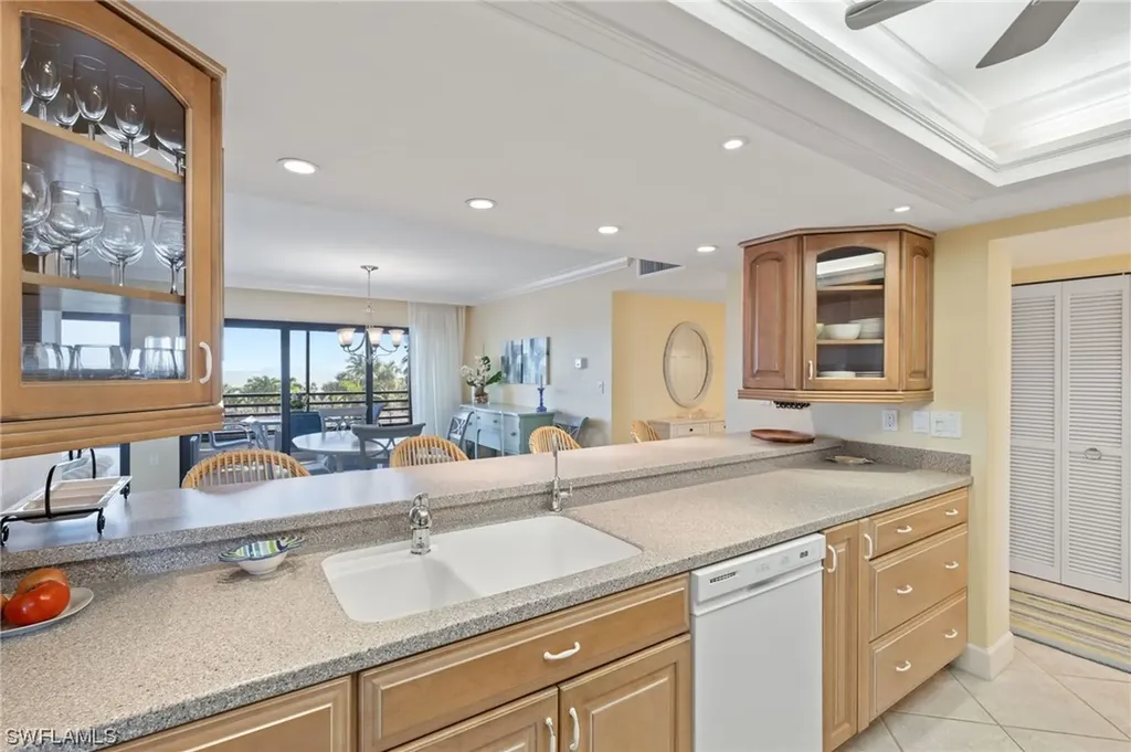 1605 Middle Gulf Drive Sanibel FL 33957