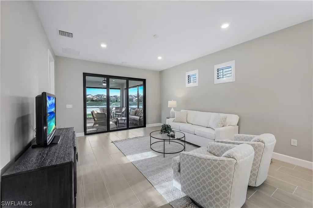 7790 Jacaranda Lane Naples FL 34114