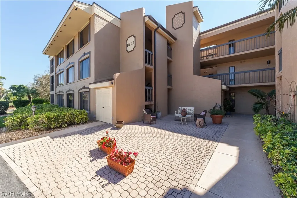 6300 Cougar Run Fort Myers FL 33908