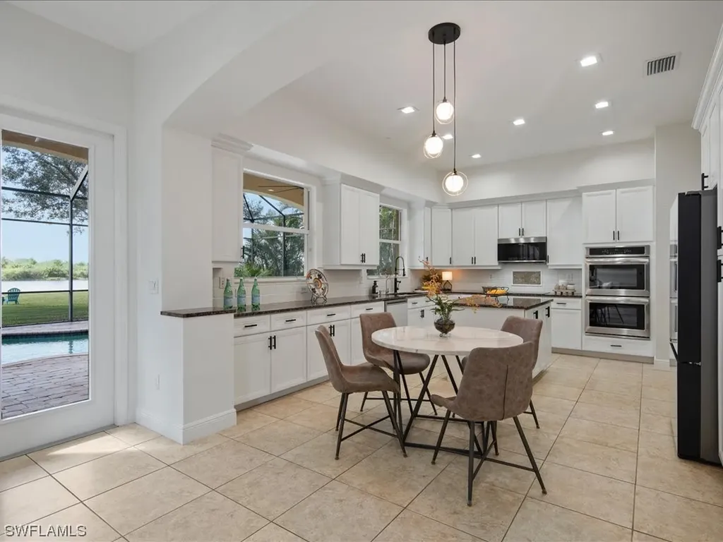 1991 Jacklin Court Naples FL 34120