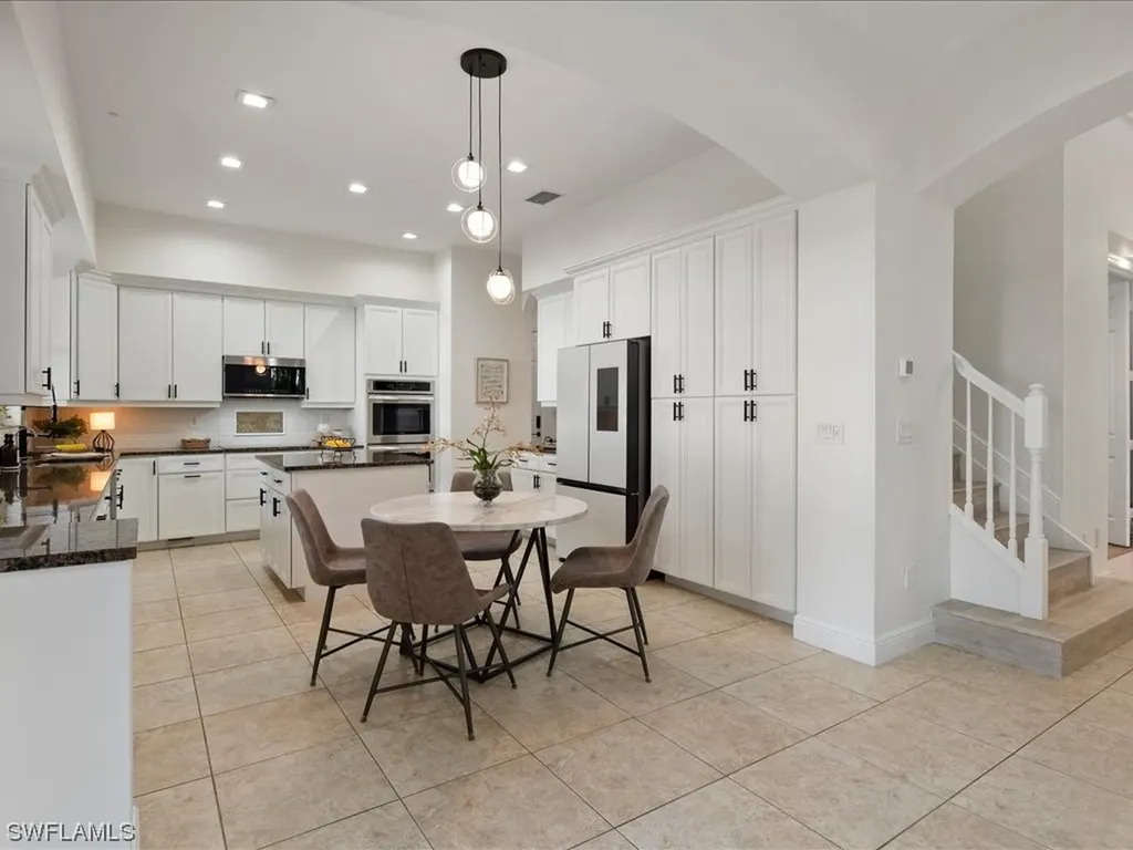1991 Jacklin Court Naples FL 34120