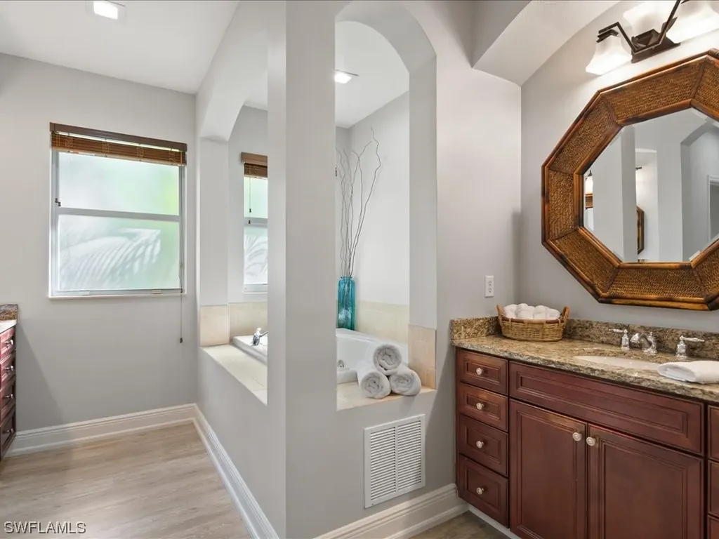 1991 Jacklin Court Naples FL 34120