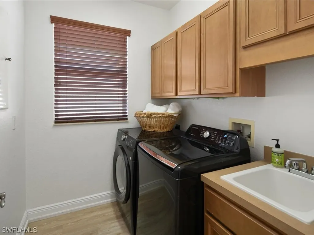 1991 Jacklin Court Naples FL 34120