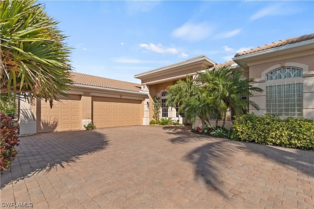 19324 La Serena Drive Estero FL 33967