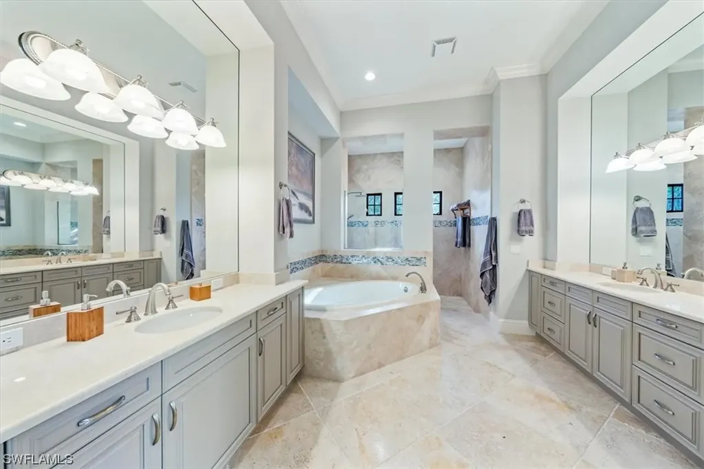 4179 Cortland Way Naples FL 34119