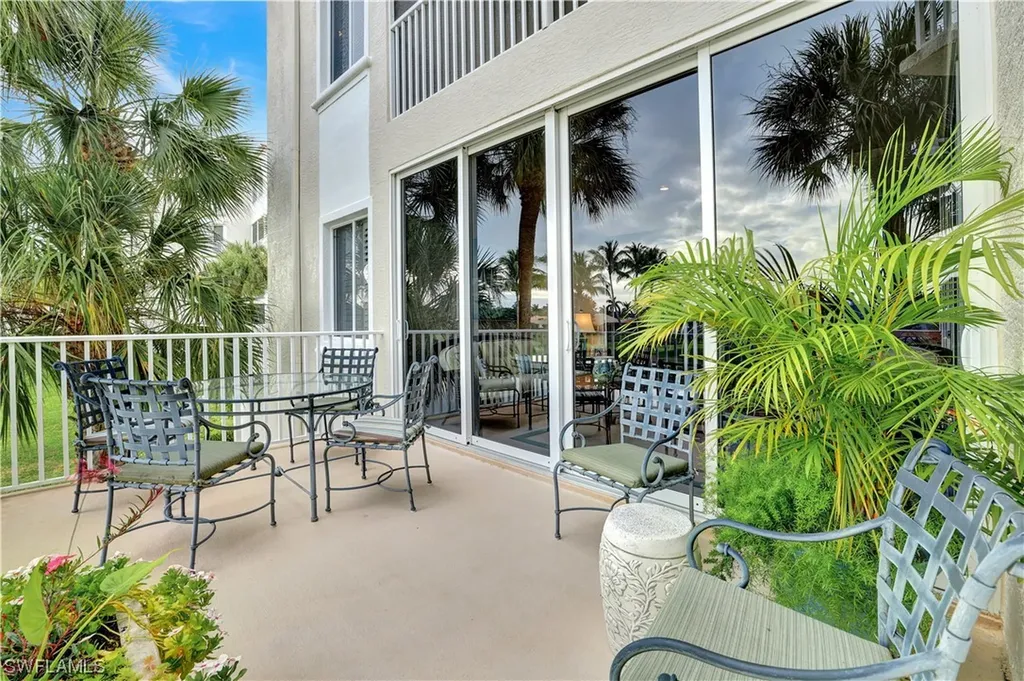 1600 Clermont Drive Naples FL 34109