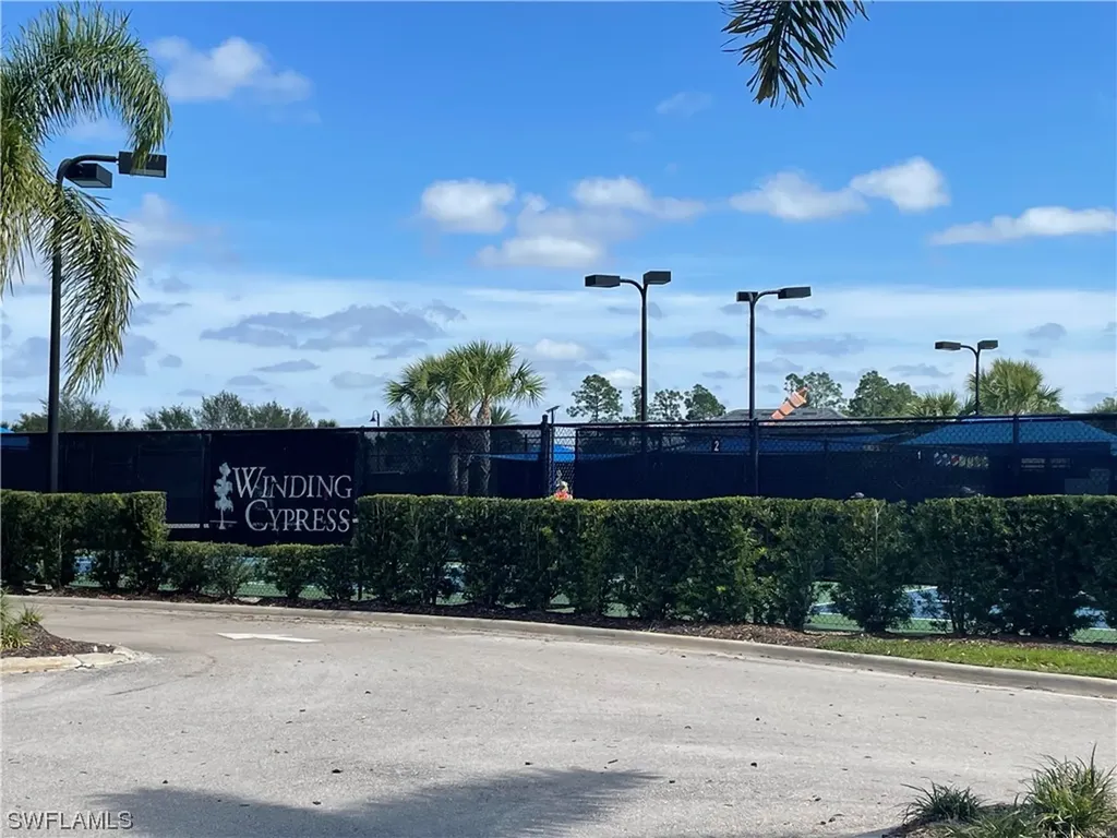 7202 Live Oak Drive Naples FL 34114