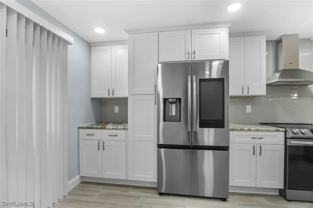 16381 Kelly Woods Drive Fort Myers FL 33908