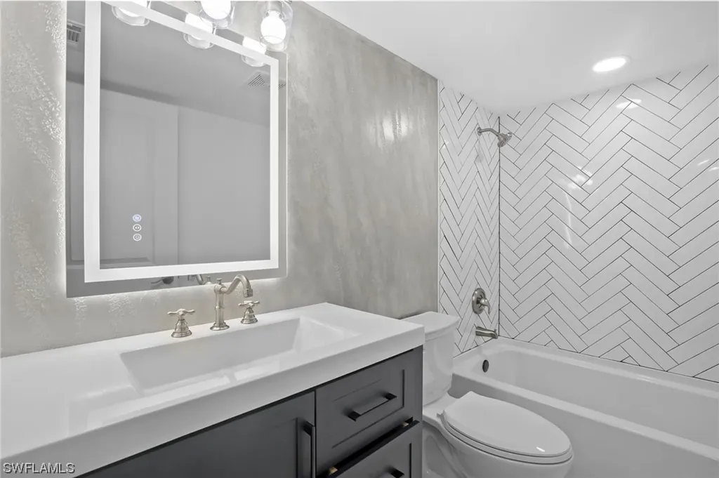 16381 Kelly Woods Drive Fort Myers FL 33908