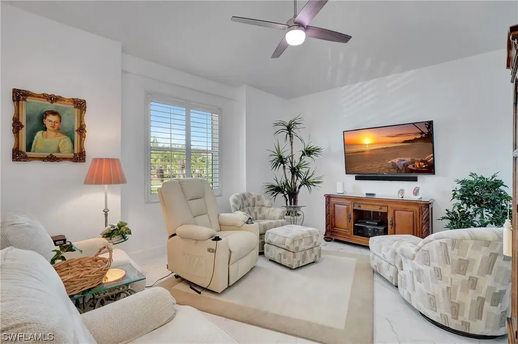 18066 Royal Tree Parkway Naples FL 34114