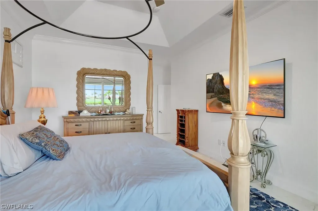 18066 Royal Tree Parkway Naples FL 34114