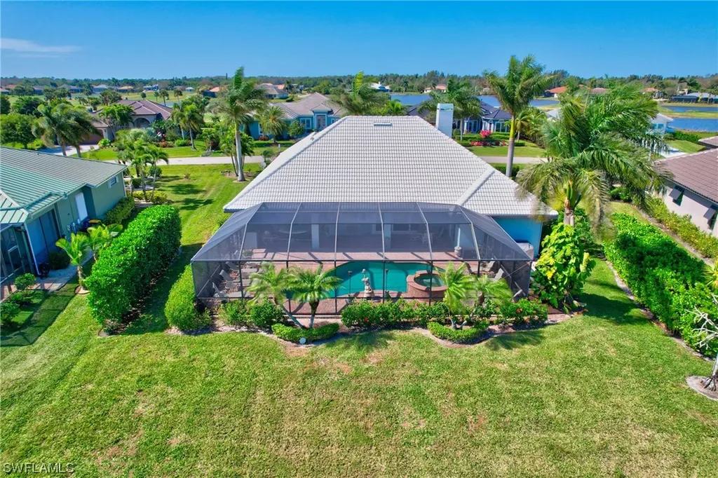 18066 Royal Tree Parkway Naples FL 34114