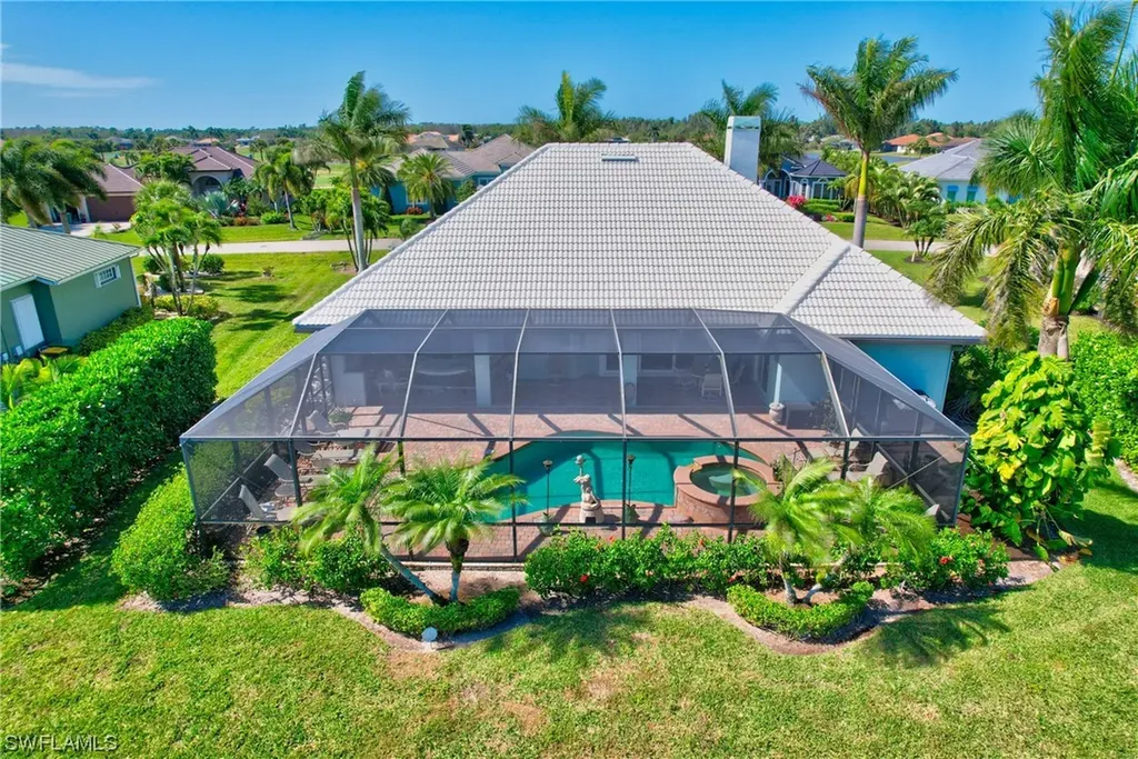 18066 Royal Tree Parkway Naples FL 34114