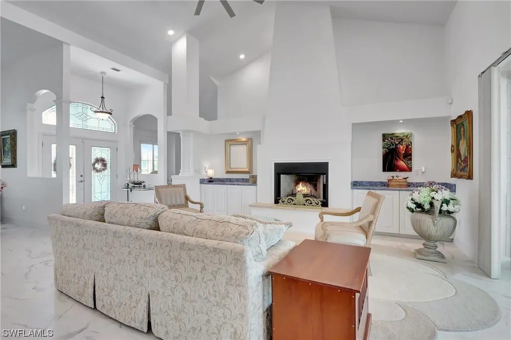 18066 Royal Tree Parkway Naples FL 34114