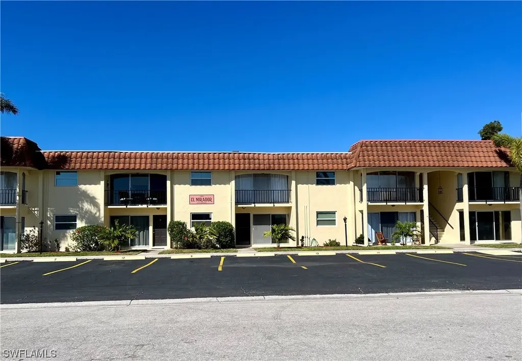 1485 Memoli Lane Fort Myers FL 33919