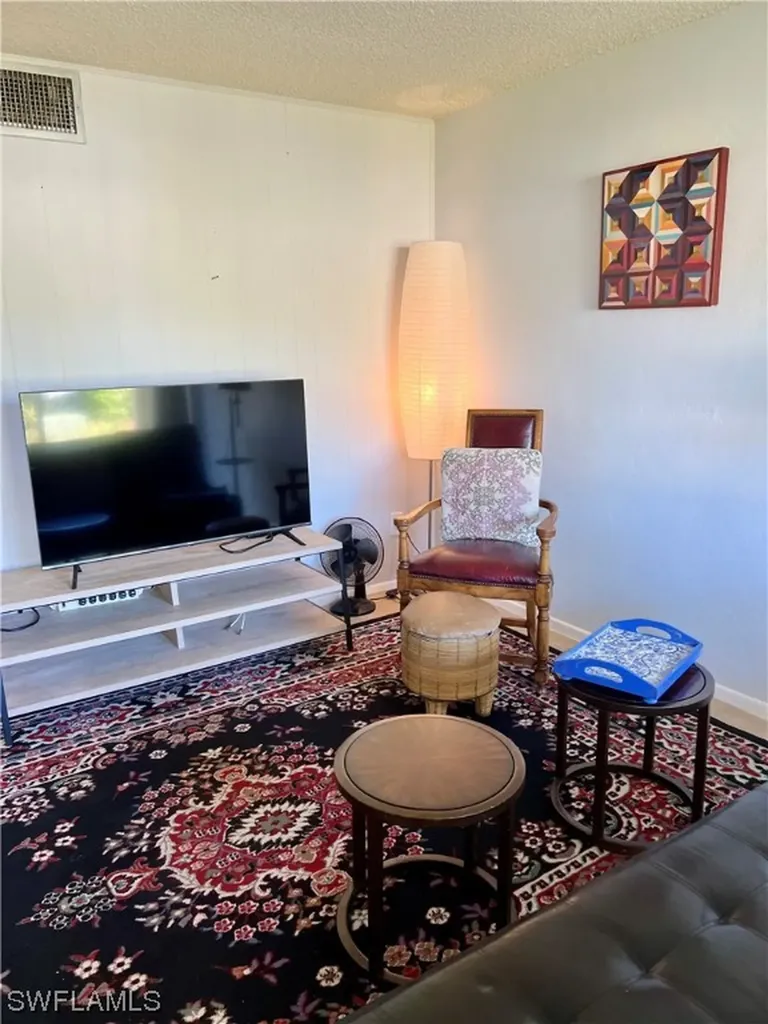 1485 Memoli Lane Fort Myers FL 33919