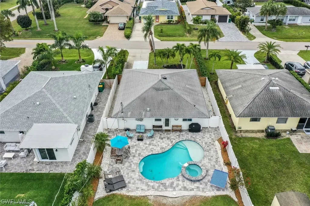 791 94th Avenue N Naples FL 34108