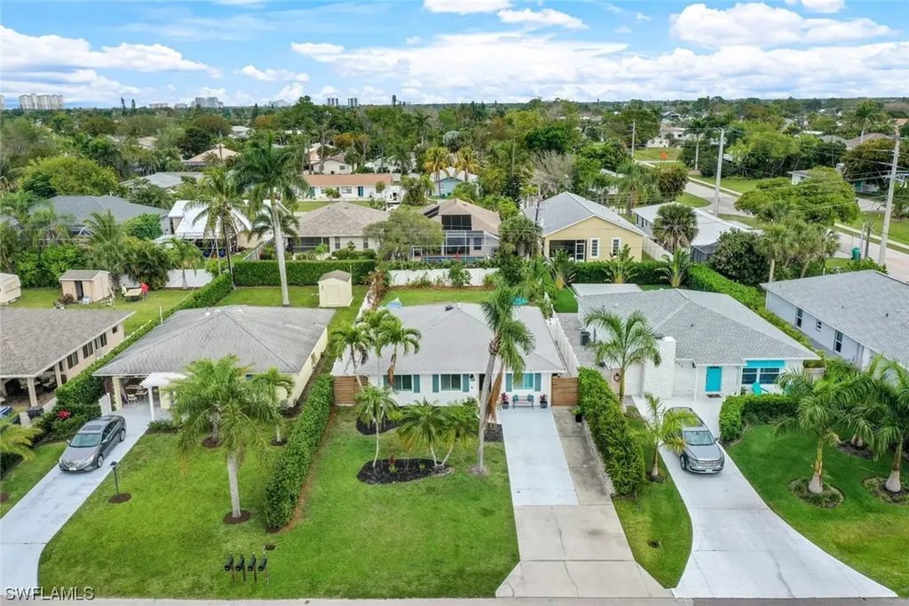 791 94th Avenue N Naples FL 34108
