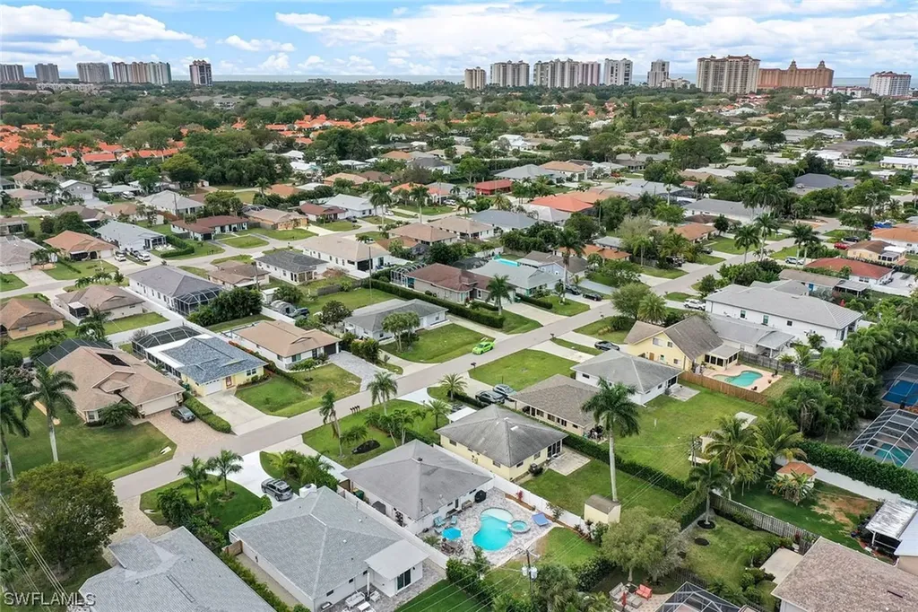 791 94th Avenue N Naples FL 34108
