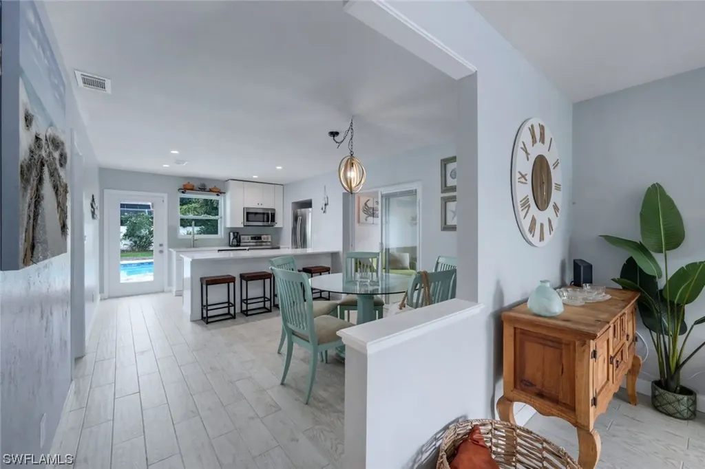 791 94th Avenue N Naples FL 34108