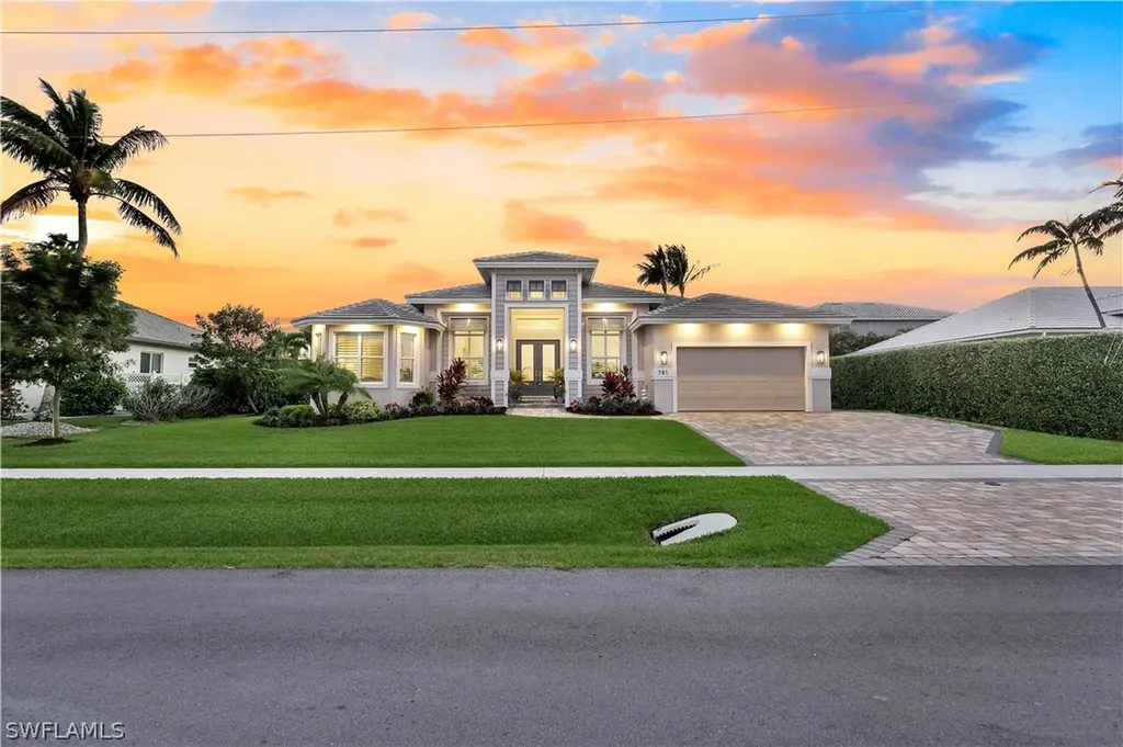 781 Hernando Drive Marco Island FL 34145