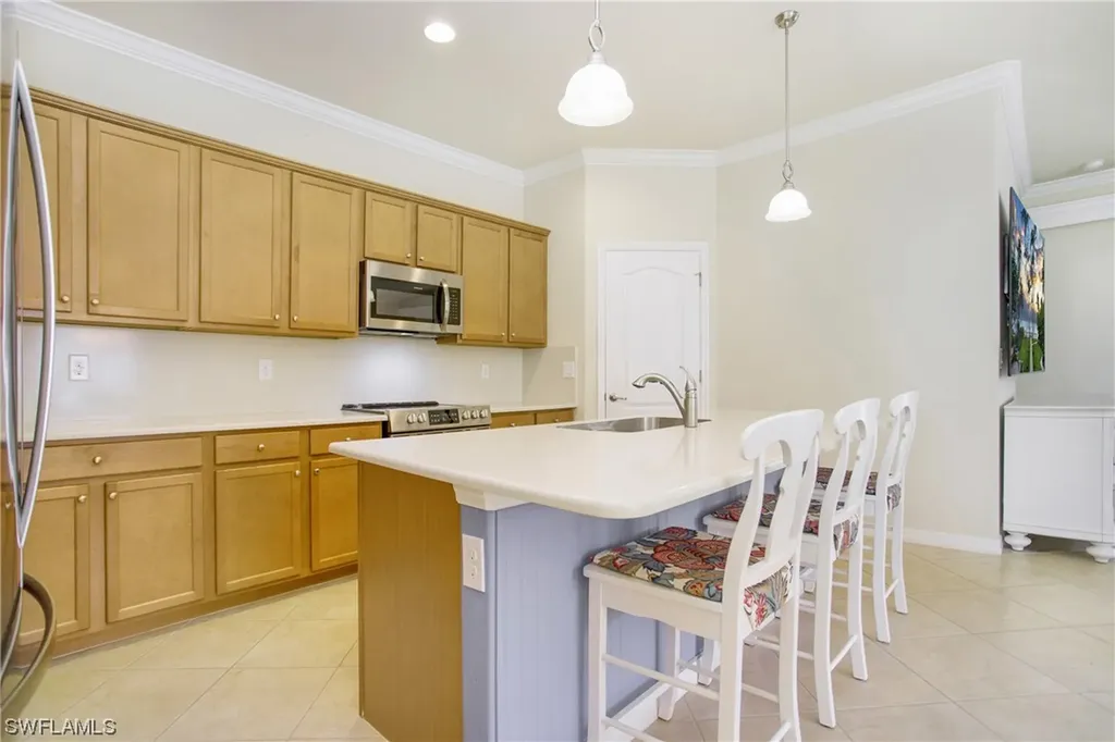 7948 Princeton Drive Naples FL 34104